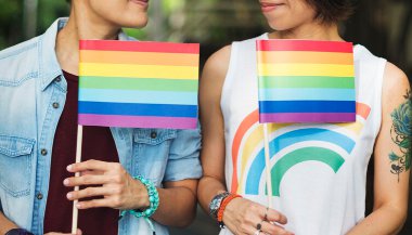 Famosos LGBTQ+ de cada signo