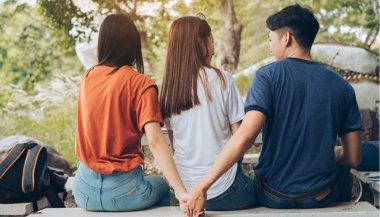 Sonhar com traição de namorado: o que este sonho revela sobre seus sentimentos?