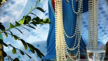 Aprenda a fazer uma Guia de Iemanjá