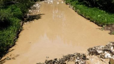 O que significa sonhar com água suja