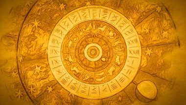Imagem de uma mandala astrológica nas cores amarelo claro e amarelo escuro.