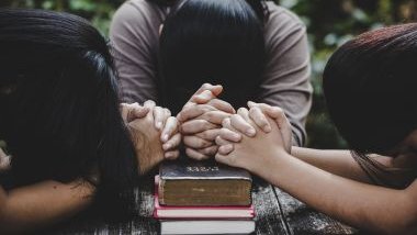 Orações, preces e simpatias poderosas para afastar a inveja