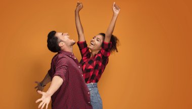Horóscopo do dia: previsões de hoje (09/10) para os signos - Foque em ser feliz