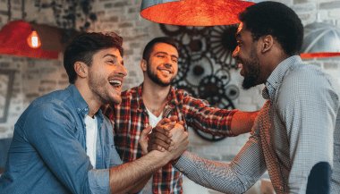 Horóscopo do dia de hoje (10/05): previsões dos signos para sexta-feira