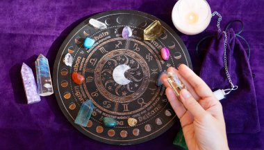 Horóscopo do dia: previsões de hoje (30/06) para todos os signos - Tenha coragem para seguir em fren