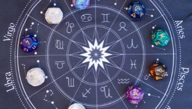 Horóscopo do dia: previsões de hoje (25/02) para todos os signos - É um dia de imprevistos