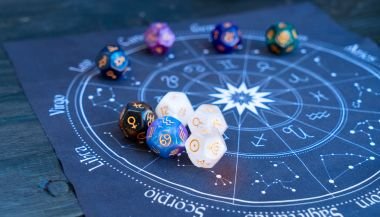 Horóscopo do dia de hoje (06/12): previsões dos signos para sexta-feira