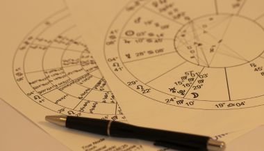 Horóscopo do dia de hoje (16/09): previsões dos signos para segunda-feira