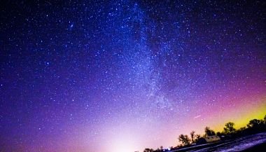 Horóscopo do dia de hoje (26/05): previsões dos signos para segunda-feira