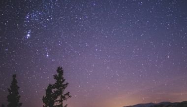 Horóscopo do dia de hoje (30/04): previsões dos signos para quarta-feira