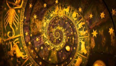 Horóscopo do dia: previsões de hoje (19/12) para os signos - Mude a rota