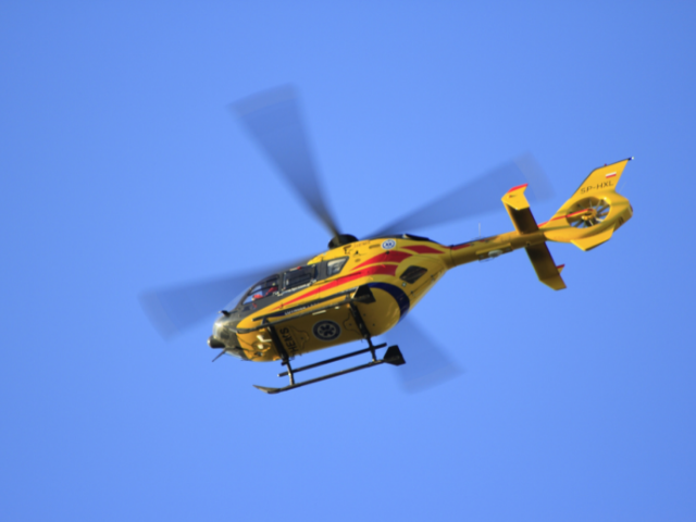 Helicóptero caindo 