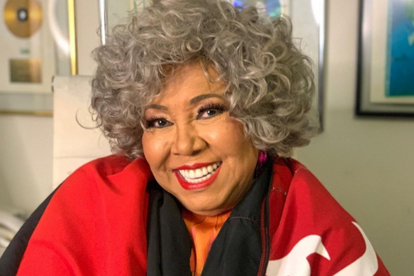 Alcione.