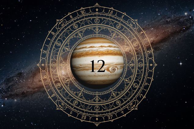 Imagem do planeta Júpiter em uma mandala astrológica com o número 12 no centro e ao fundo, o universo.