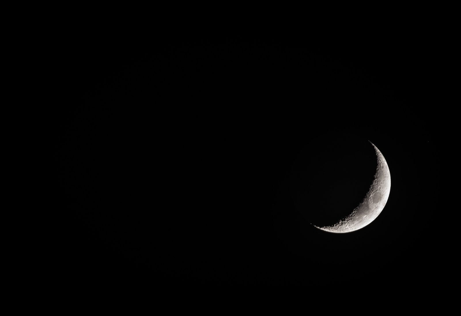 Lua minguante convexa